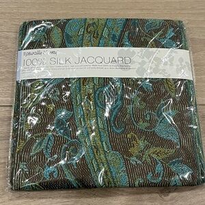 NATURALLY KNOTTY 100% SILK JAQUARD SCARF NIP